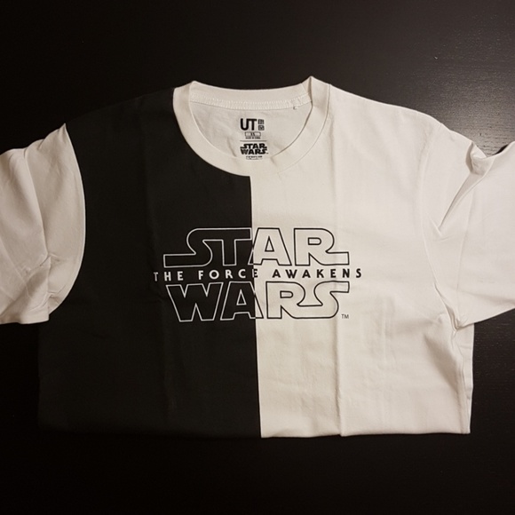 Uniqlo star wars tee, barely used - Picture 1 of 3